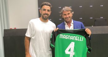 Sassuolo - Gazzetta di Modena - Magnanelli nella leggenda: ritirata la maglia numero 4