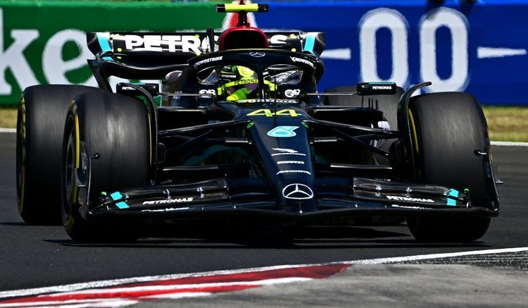 Formula One F1 - Hungarian Grand Prix - Hungaroring, Budapest, Hungary - July 22, 2023 Mercedes' Lewis Hamilton during practice REUTERS/Marton Monus/File Photo