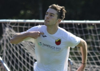 Esultanza di Ndrejaj dopo aver segnato il gol del vantaggio (ph Baraldini)