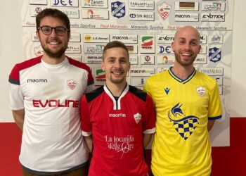 Da sinistra: Gibellini ('97) centrocampista, Totaro ('93) attaccante, Degli Esposti ('89) centrocampista