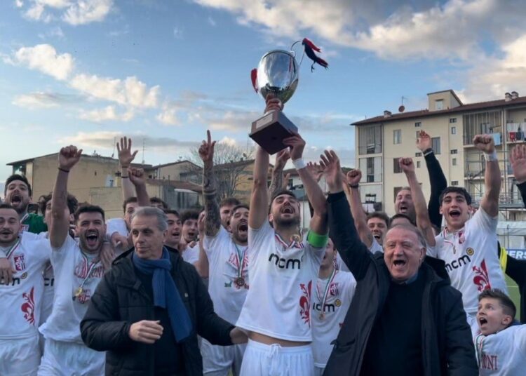 Il Torrenuova festeggia la vittoria della coppa di Eccellenza toscana