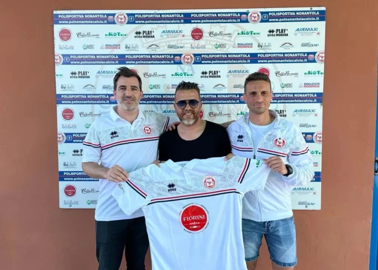 Nonantola: Paolo Pignatti (viceallenatore), Franco De Luca (ds), Marco Bellini (allenatore):