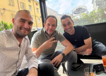 Da sinistra: il portiere del Lama Nicola Simoni ed i dirigenti Emanuele Contri e Matteo Bedini