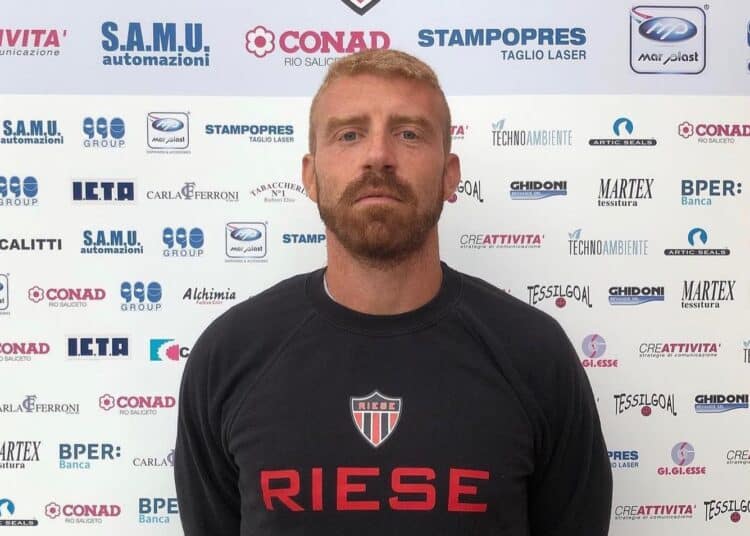 L'allenatore Giuseppe Nazzani