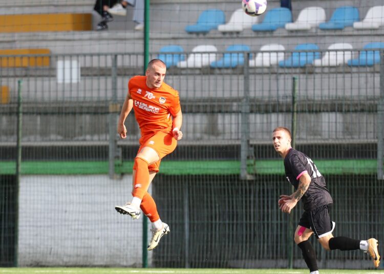 Matteo Caselli (Cdr) in azione contro il Campagnola (ph Filippo Cilia)