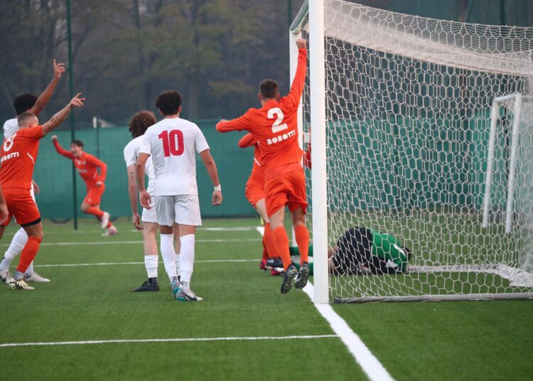 Il gol fantasma segnato dalla Cdr con Corbelli nella ripresa sull1-1