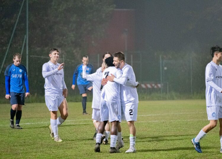 L'esultanza del Maranello dopo il 2-1 di Baafi (ph Luca Benassi)