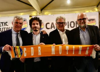 Giovanni Maggi (pres. Cdr), Simone Alberici (pres. Crer), Gian Lauro Morselli (patrono Cdr) e il sindaco Massimo Mezzetti (ph Andrea Vignoli)