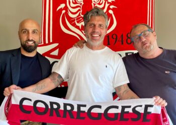 Il direttore dell'area tecnica Sasà Greco, mister Maurizio Domizzi e il ds Alberto Vicini
