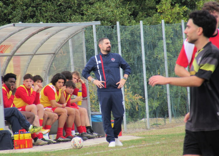 Audax-San Faustino: l'allenatore dei locali Sangermano