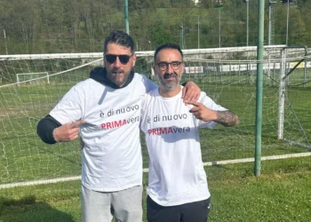 A sx il ds Massimo Duzzi, a dx mister Obici del Levizzano