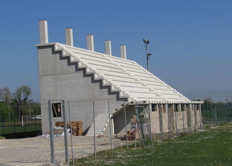 La nuova tribuna del Magotti di Marzaglia