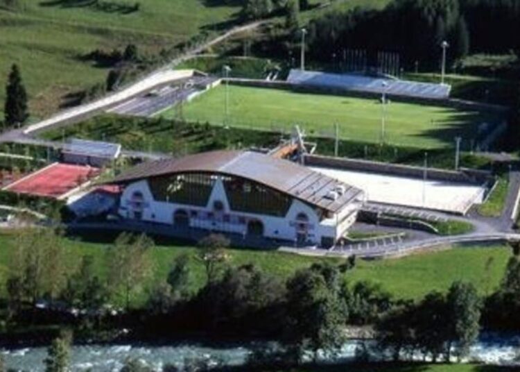 Il centro sportivo comunale di Mezzana, in cui si allenerà il Modena. Foto: Visit Trentino